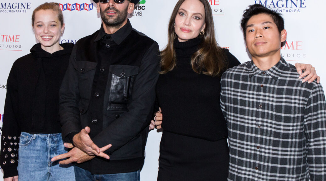 Angelina jolie chirurgie seins