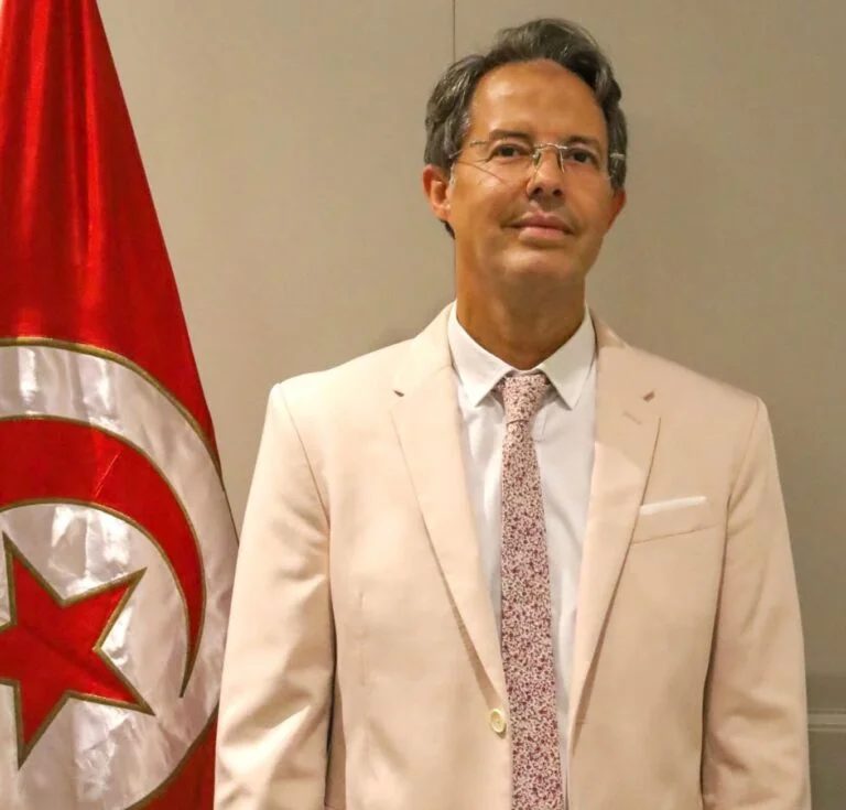 Dr Ramy Ben Salah chirurgien esthétique Tunisie