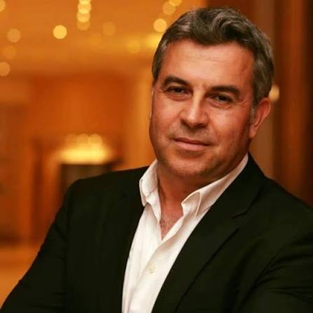 Dr Hichem Mahmoud chirurgien plasticien Tunisie